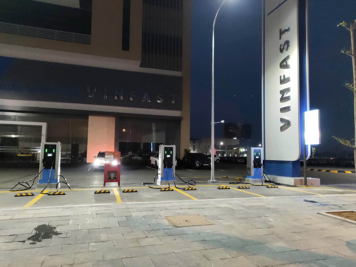 https://images.openai.com/static-rsc-4/7xgA0cfhRwznbykNT3urKZg5QzO1EVYoI-97ayblxoNiYIaM6Fe7G7r57YCzOV0UQ1qyOb0X3aHVjL3YoLPdmdKOPnGWSU0YRJiEwzbRTHgA4BFJoQdmhyk7Bqdilugg9OSV91_Q788B32uac2Ik9fQVx2VNdXEUFJS5OASMPLkz3p-bYWgADgvowEI2XDjV?purpose=fullsize